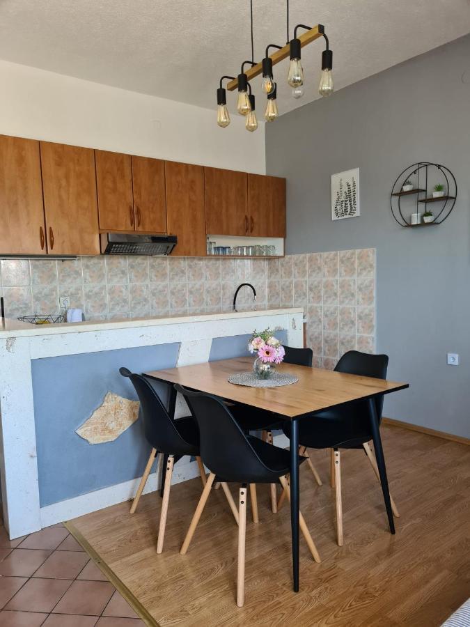 Apartman Roza 2 Ploce  Esterno foto
