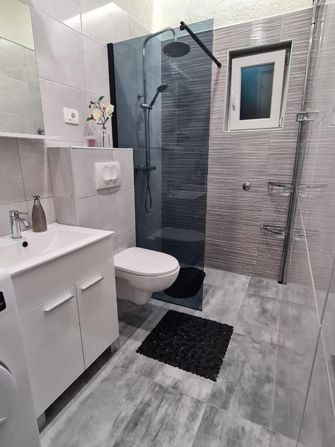 Apartman Roza 2 Ploce  Esterno foto